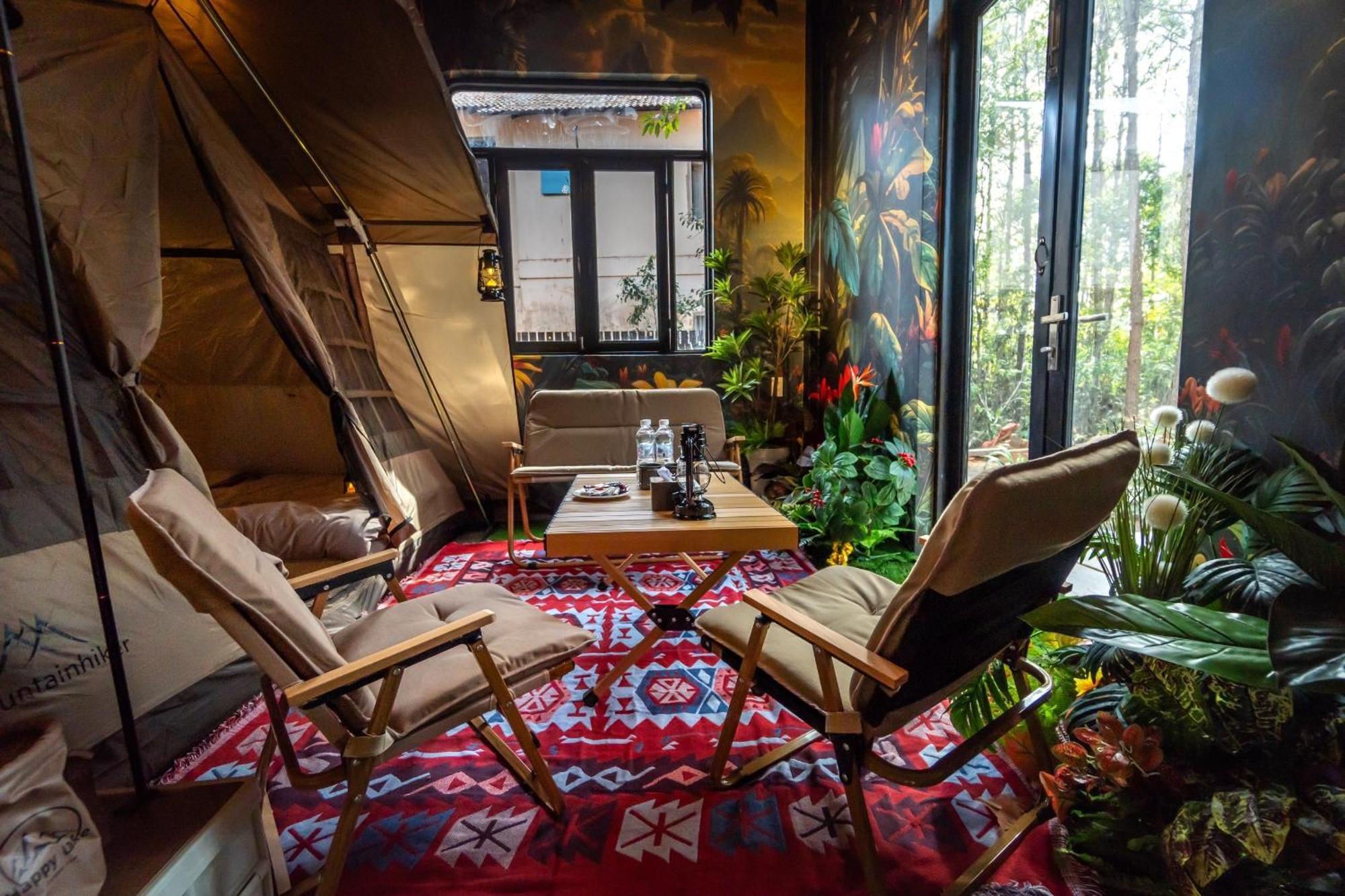 De Vivre Homestay Mang Den Kon Von Kla Esterno foto