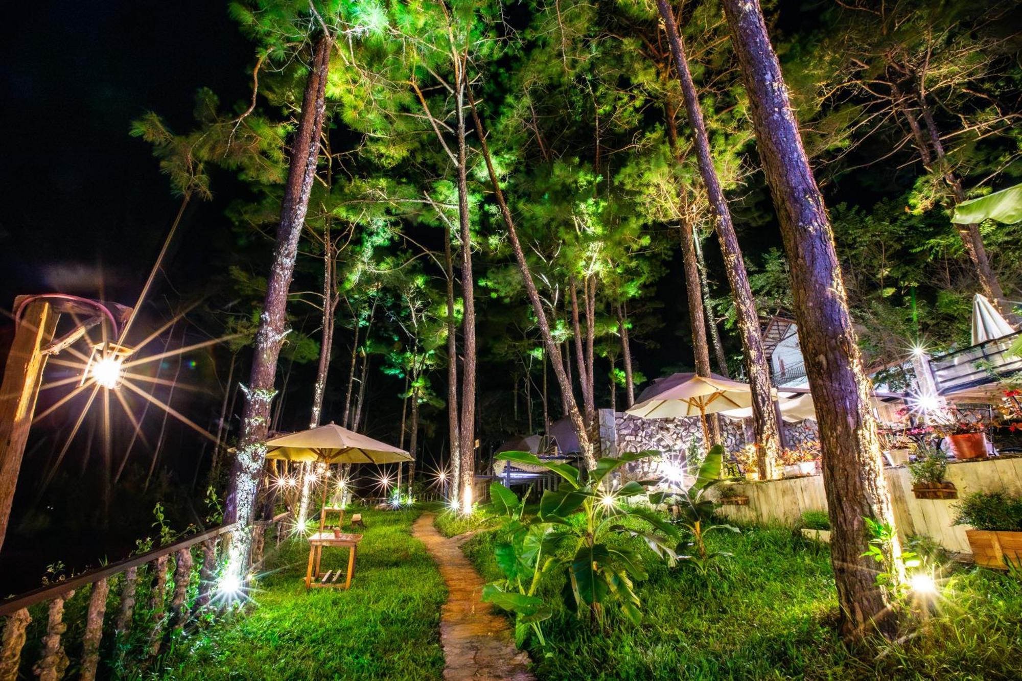 De Vivre Homestay Mang Den Kon Von Kla Esterno foto
