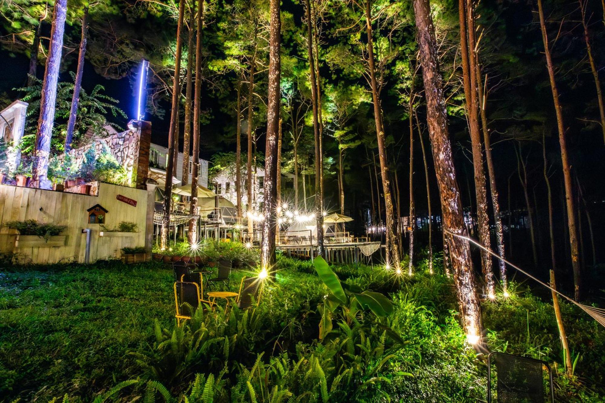 De Vivre Homestay Mang Den Kon Von Kla Esterno foto